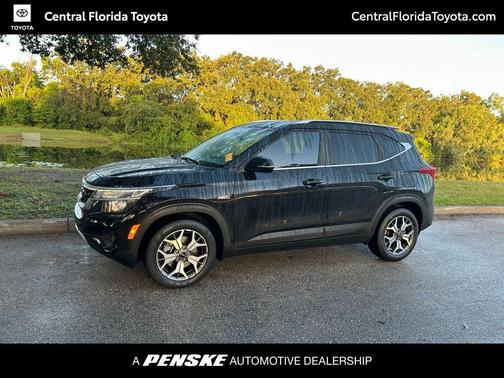 2022 Kia Seltos EX