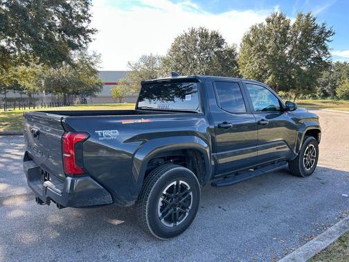 2024 Toyota Tacoma TRD Sport