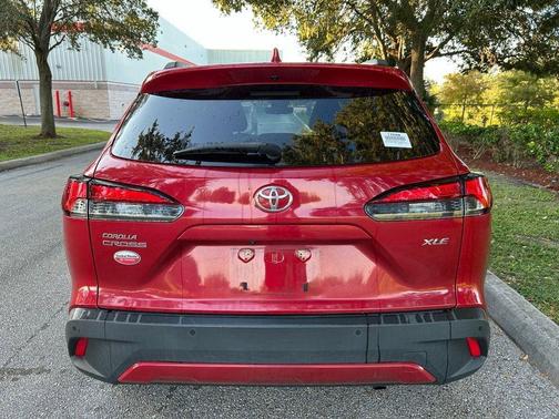 2022 Toyota Corolla Cross XLE
