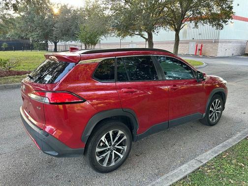 2022 Toyota Corolla Cross XLE
