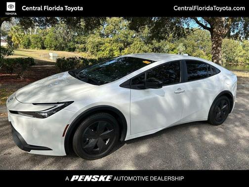 2024 Toyota Prius LE