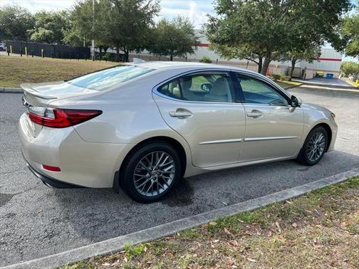 2018 Lexus ES 350 Base