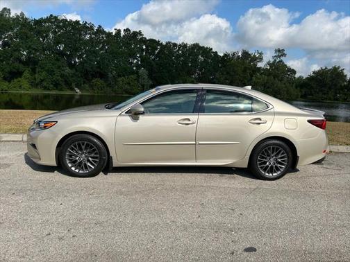 2018 Lexus ES 350 Base