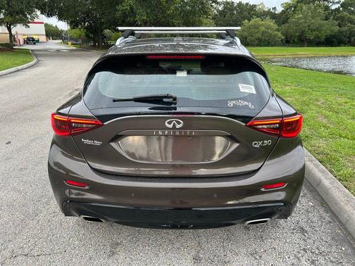 Chestnut Bronze 2017 INFINITI QX30 Premium