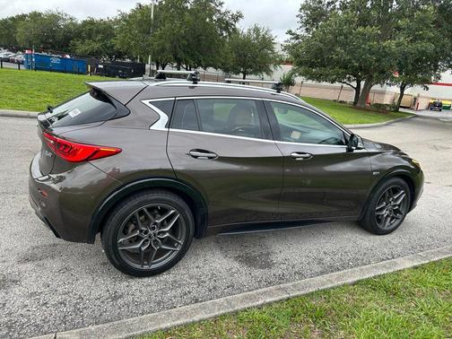 Chestnut Bronze 2017 INFINITI QX30 Premium