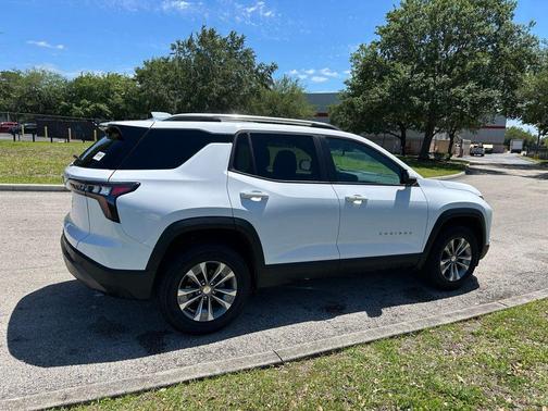 Summit White 2025 Chevrolet Equinox 1LT