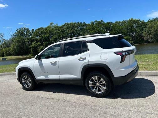 Summit White 2025 Chevrolet Equinox 1LT