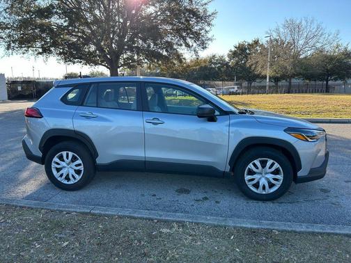 2024 Toyota Corolla Cross L