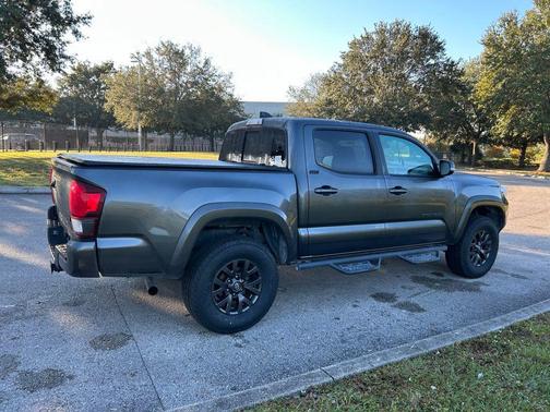 2022 Toyota Tacoma SR5