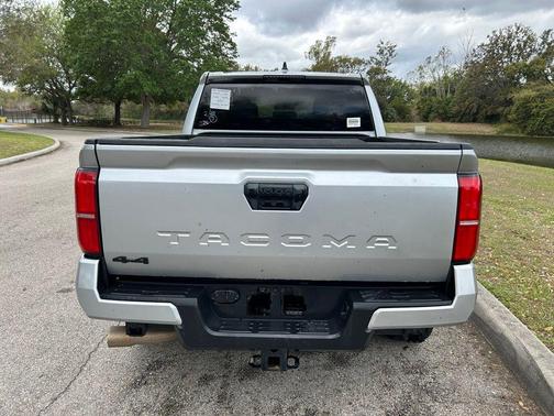 2024 Toyota Tacoma TRD Off Road