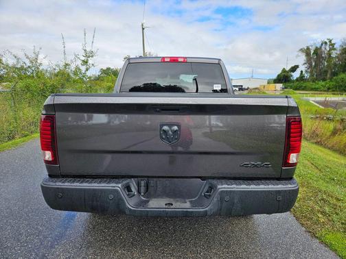 2024 RAM 1500 Classic Warlock Crew Cab 4x4 5'7' Box