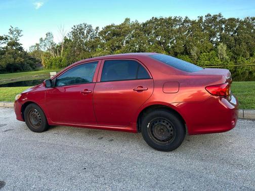 2010 Toyota Corolla LE