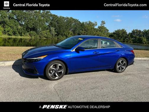 2023 Hyundai ELANTRA Limited