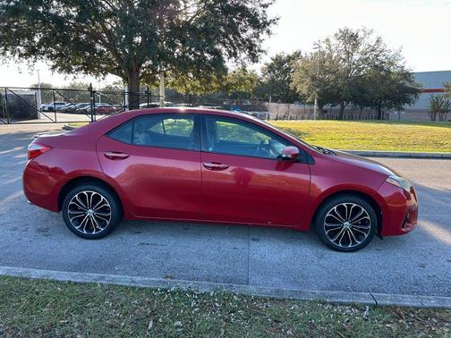2015 Toyota Corolla S Plus