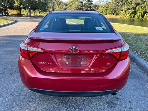 2015 Toyota Corolla S Plus