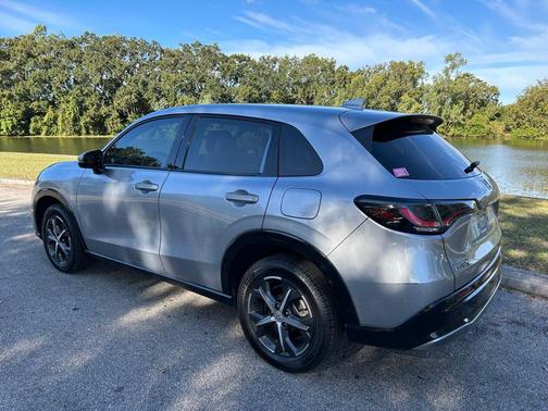 2023 Honda HR-V EX-L