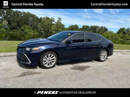 2022 Toyota Camry LE