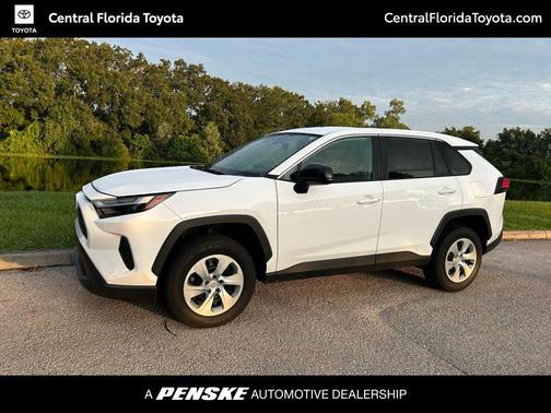 2023 Toyota RAV4 LE