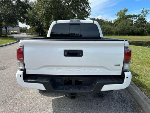 2022 Toyota Tacoma TRD Off Road