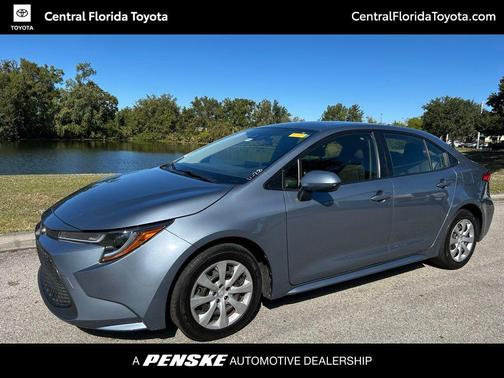 2022 Toyota Corolla LE