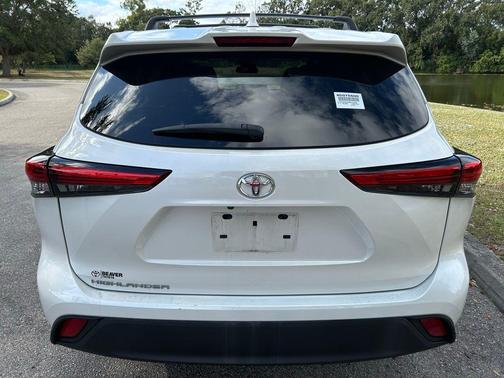 2021 Toyota Highlander L