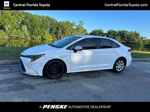 Ice Cap 2024 Toyota Corolla LE