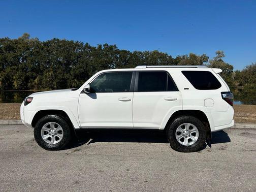 2014 Toyota 4Runner SR5