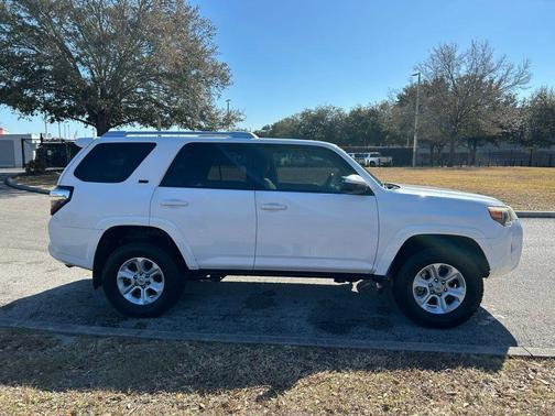 2014 Toyota 4Runner SR5
