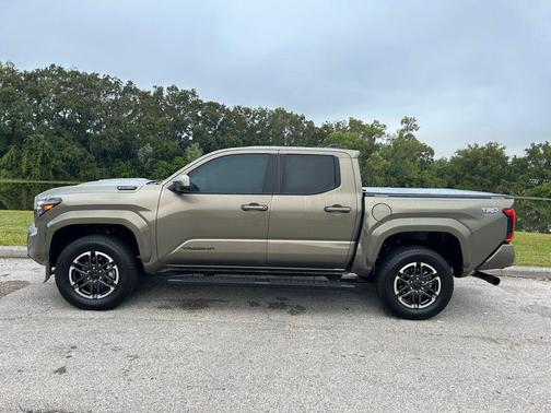 2025 Toyota Tacoma TRD Sport