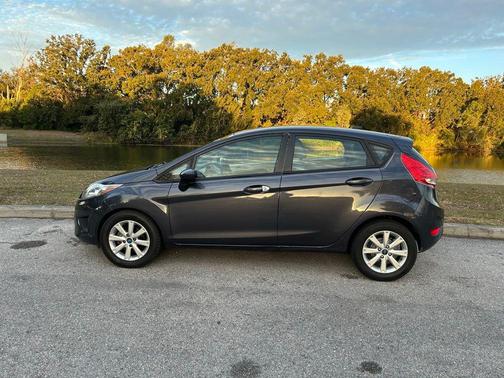 2012 Ford Fiesta SE