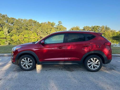 2021 Hyundai TUCSON Value