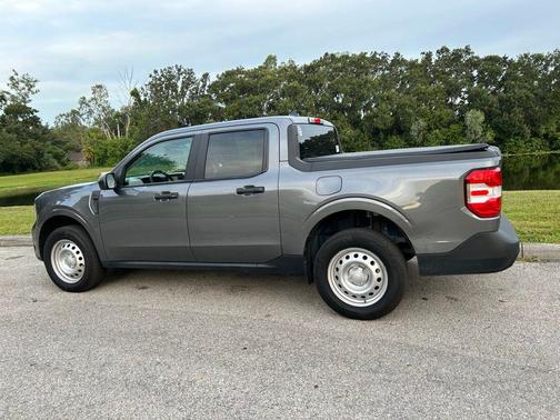 2023 Ford Maverick XL