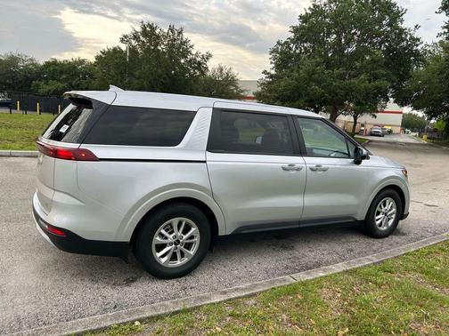 Silky Silver 2023 Kia Carnival LX