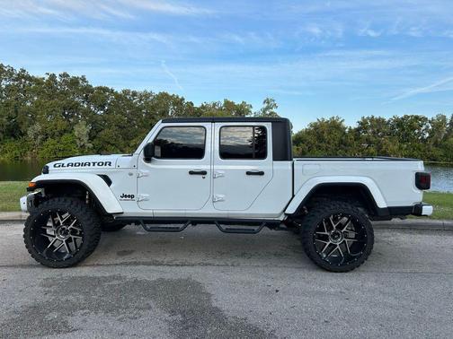 2020 Jeep Gladiator Sport S