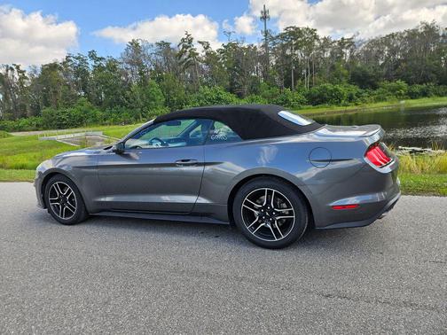 2023 Ford Mustang EcoBoost Premium