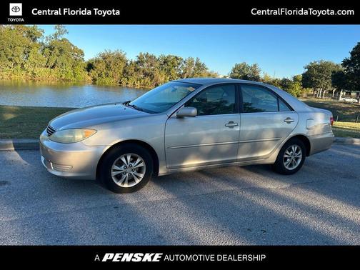 2005 Toyota Camry LE V6