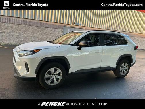 2021 Toyota RAV4 LE