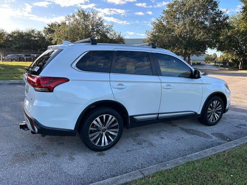 2020 Mitsubishi Outlander SEL