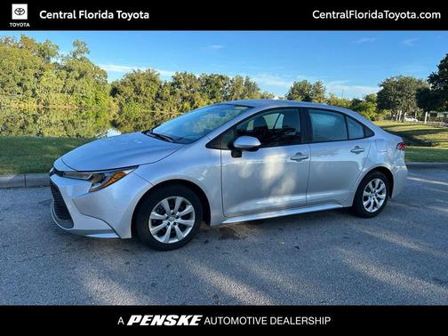 2022 Toyota Corolla LE