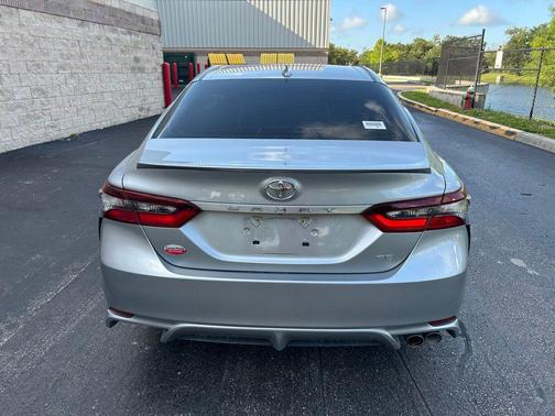 Celestial Silver Metallic 2024 Toyota Camry SE