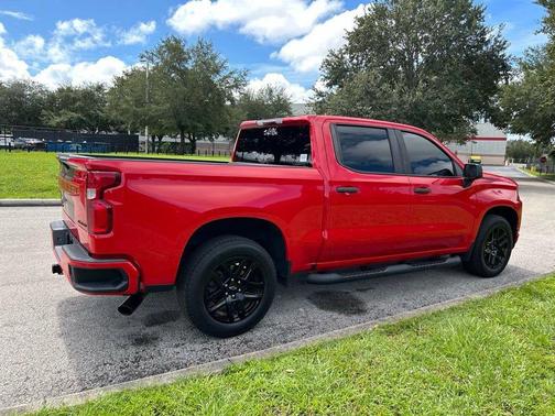 2022 Chevrolet Silverado 1500 Custom