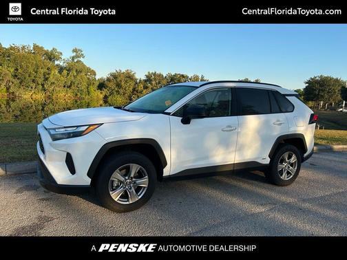 2025 Toyota RAV4 Hybrid SE