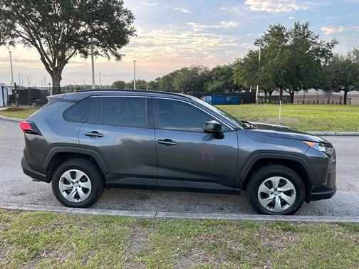Magnetic Gray Metallic 2021 Toyota RAV4 LE