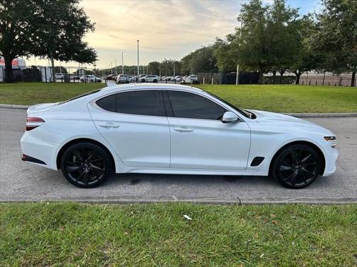 2022 Genesis G70 3.3T RWD
