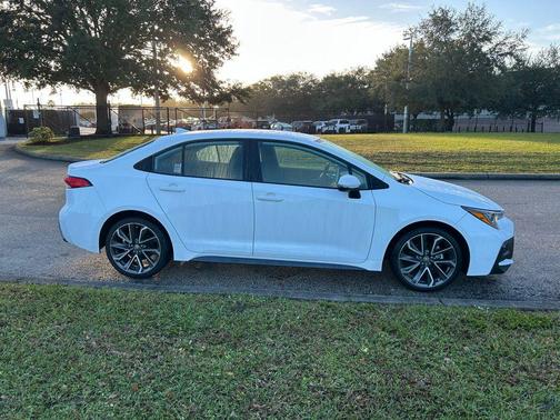 2020 Toyota Corolla SE