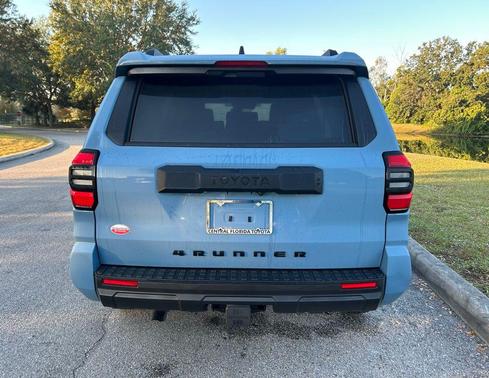 2025 Toyota 4Runner SR5