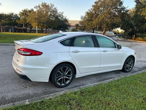2020 Ford Fusion Hybrid Titanium
