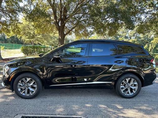 2023 Kia Sportage SX