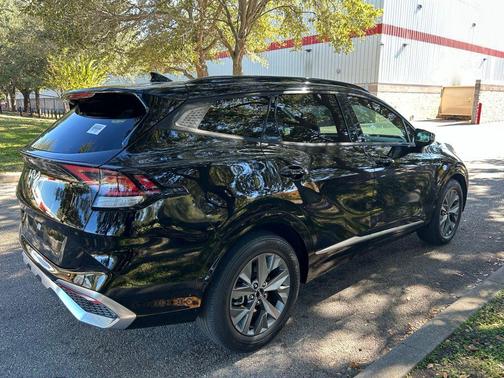 2023 Kia Sportage SX