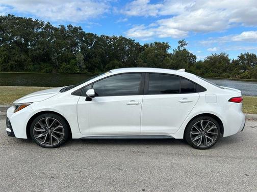 2022 Toyota Corolla SE
